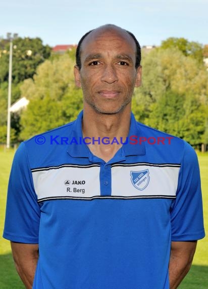 Fussball Regional Saison 2016/17 Spieler-Trainer-Funktionäre (© Fotostand / Loerz)